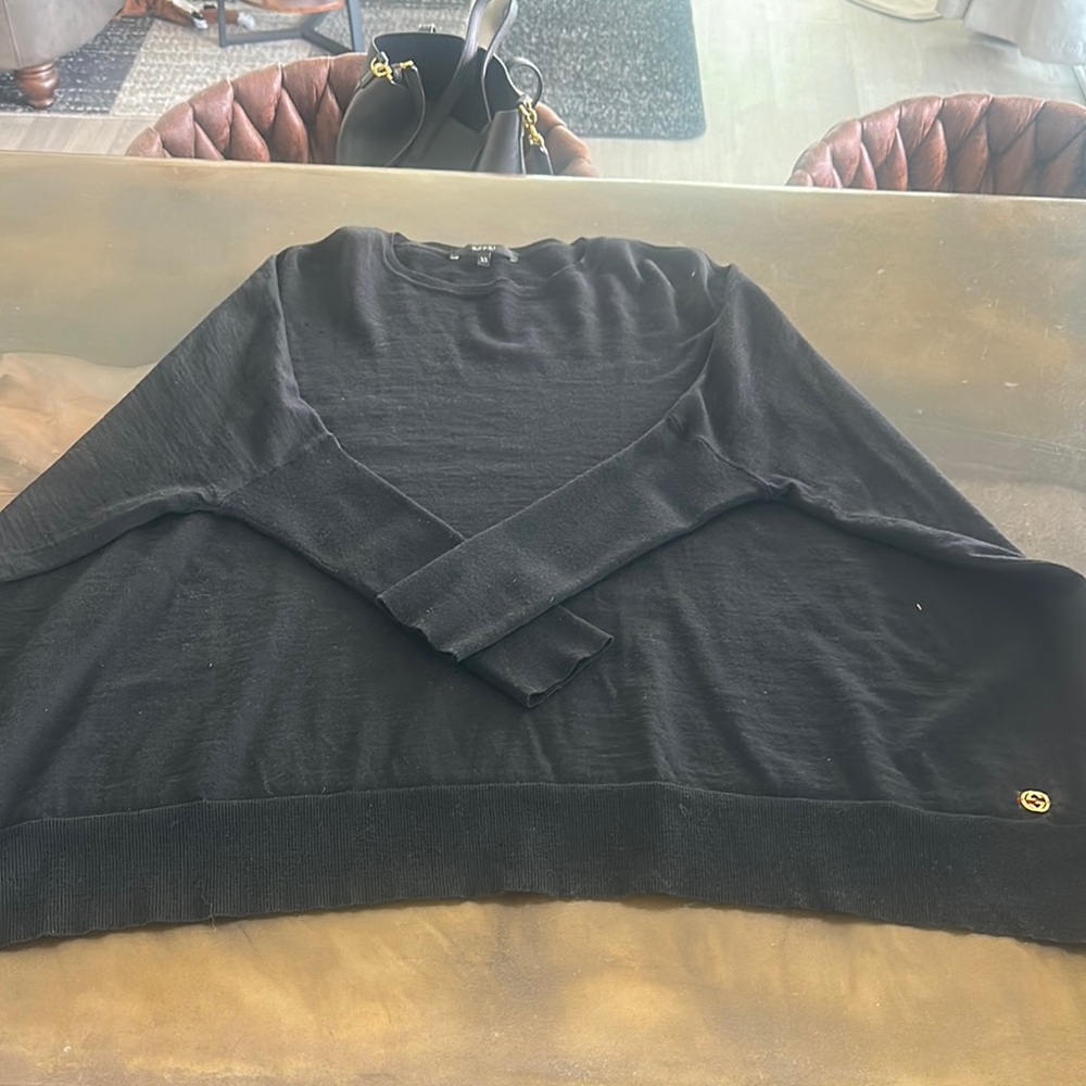 Gucci 100% wool thin knit black Sweater top